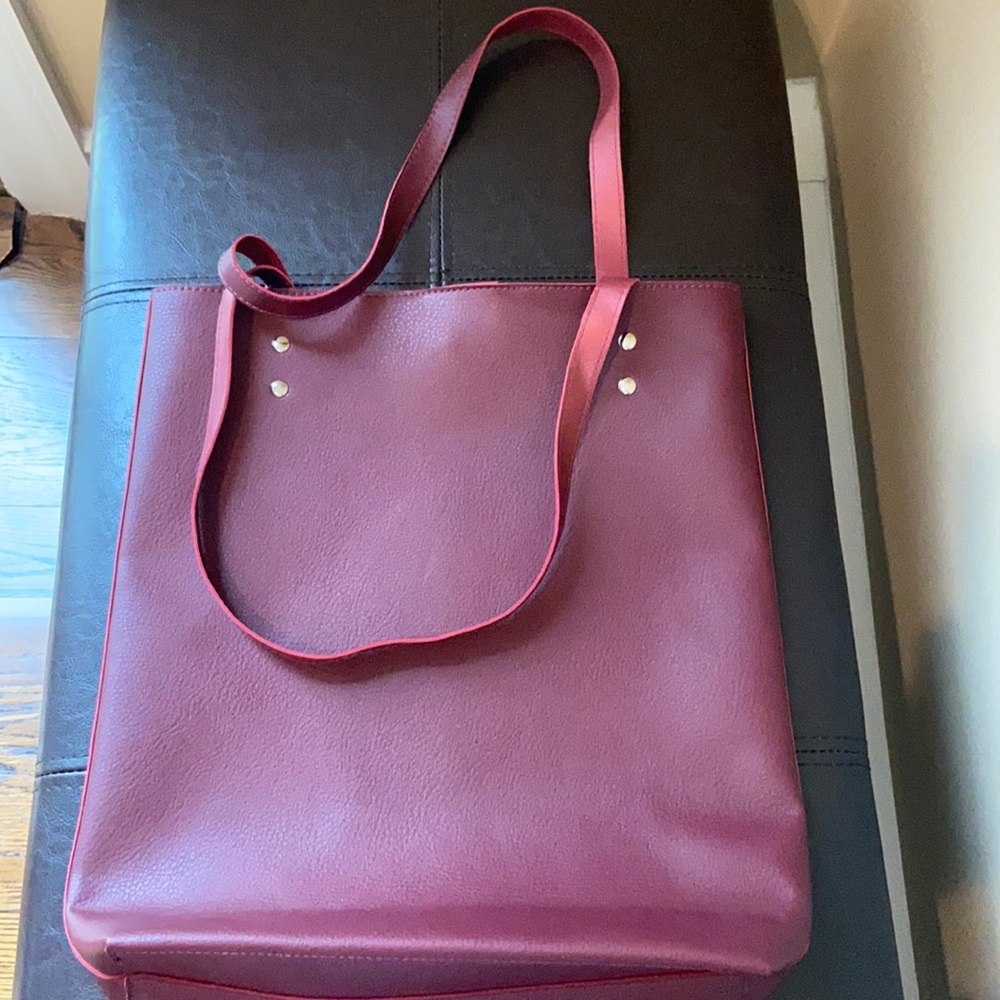 Sophisticated NWOT Tote! Burgundy with inside shimmer!